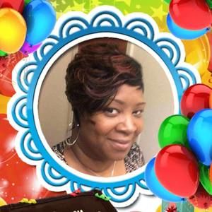 Meet your Posher, Adrienne